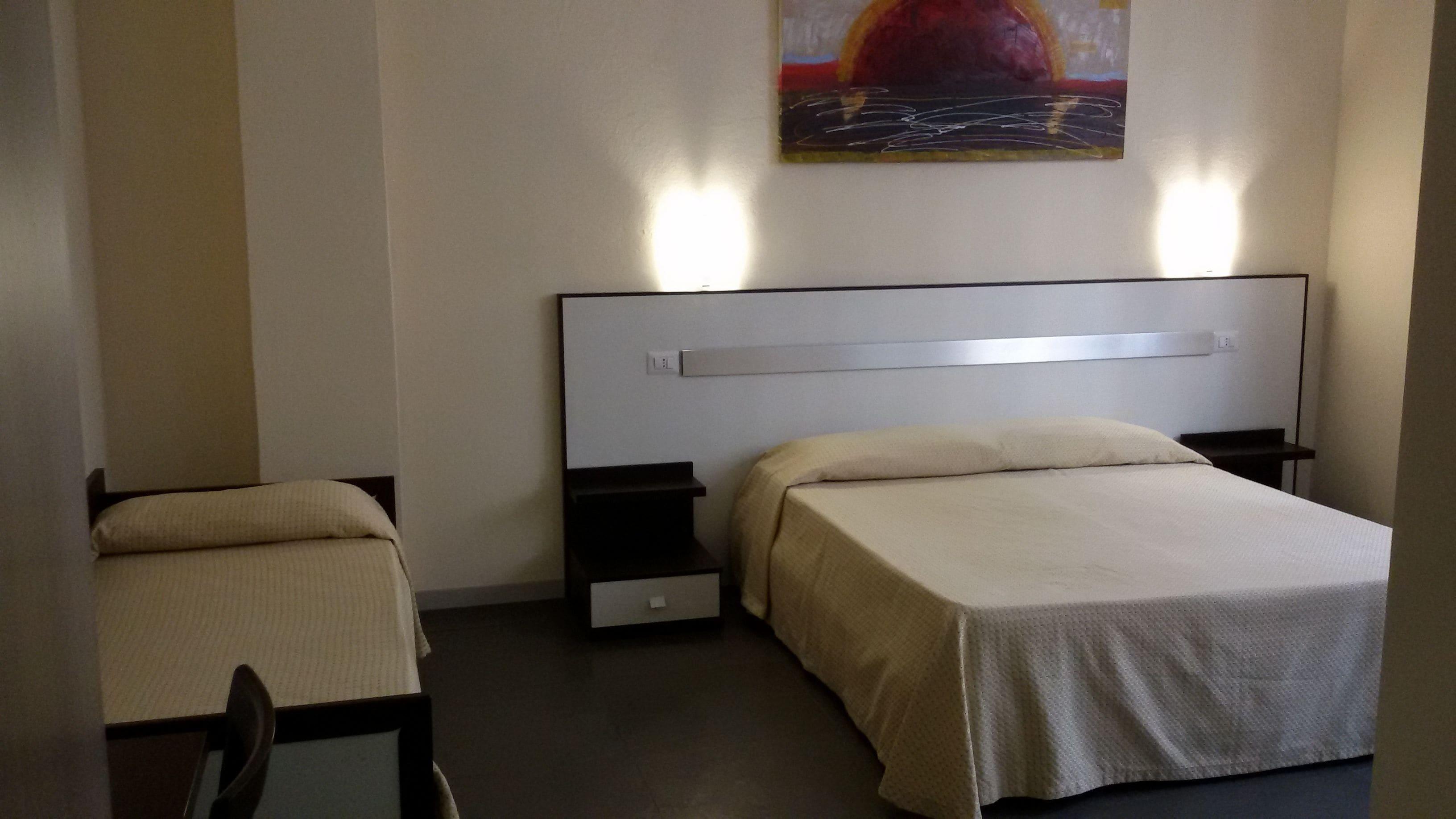 Hotel Lucania, Milan